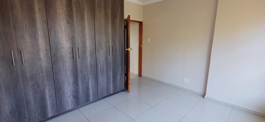 9 Bedroom Property for Sale in Hospitaalheuwel Free State